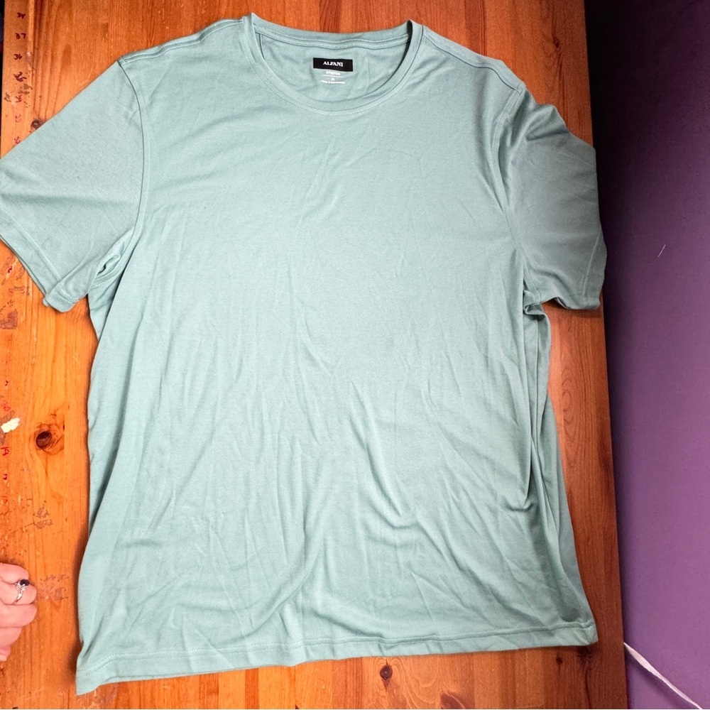 Alfani green T-shirt size XL men’s